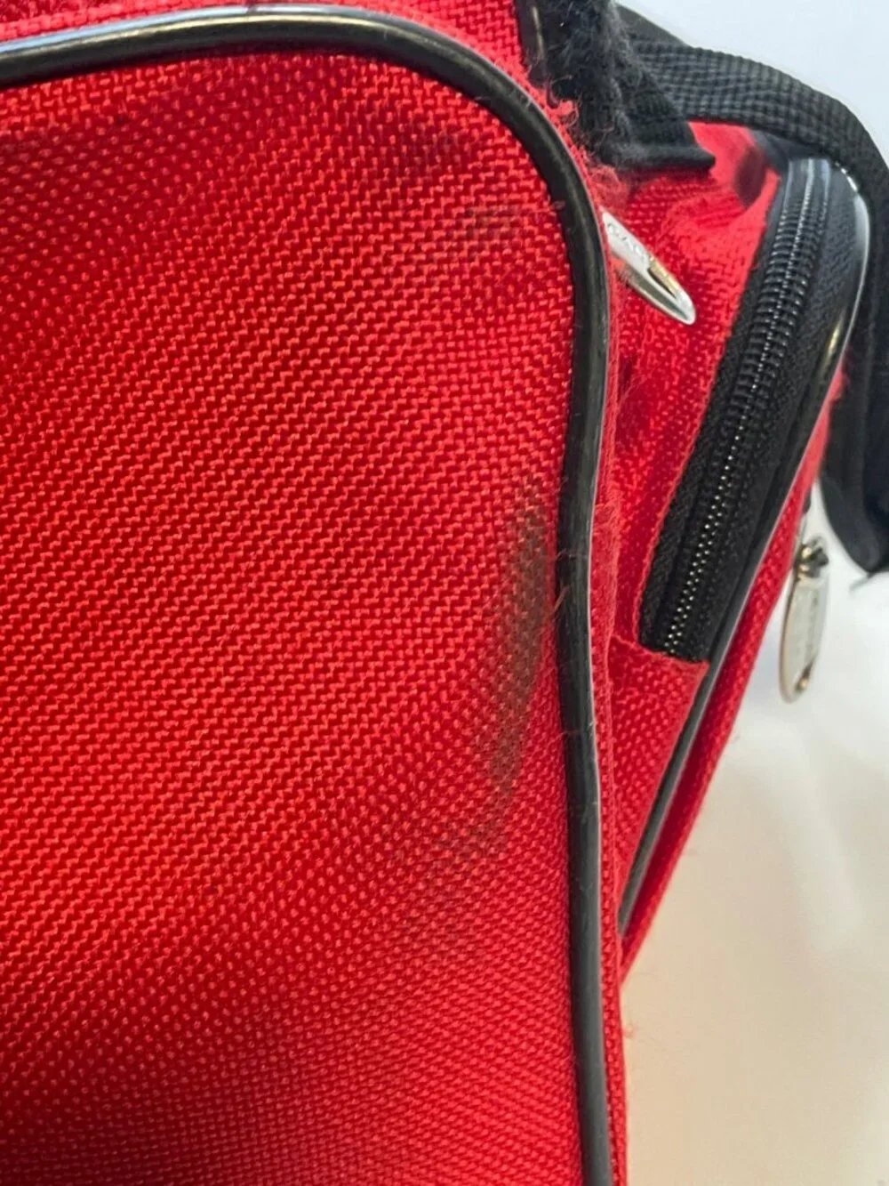 American Uni travel duffle bag 18